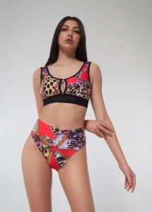High Leg Cut Shorts Carmen