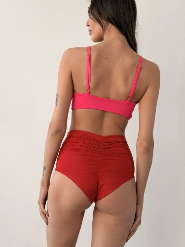 basic red 2.0 IMG_3276.webp